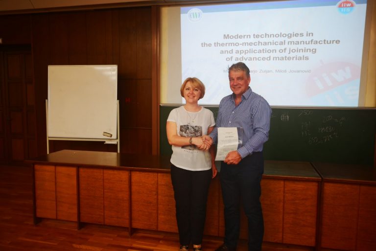 0-02-05-0a819ea71d123deeb0f47d56f75dbacd99306de11e5c76fff855c16d4a08a351_42add450