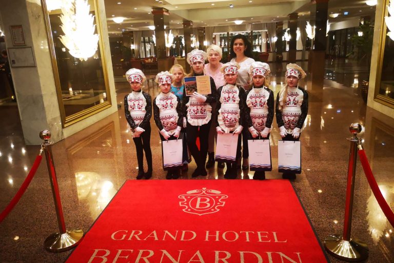 0-02-05-d7b7fb24d26cf6b89a148f29112d374ffae8315d385e07b98553b93d76cf7a37_206a19f644b18a